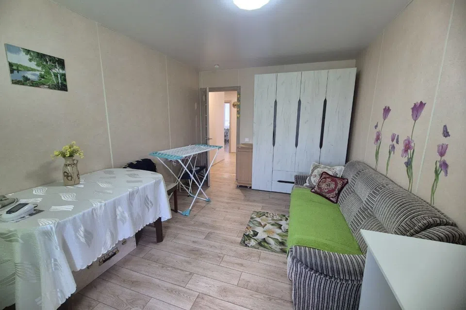 Продаётся 3-комнатная квартира, 65 м²