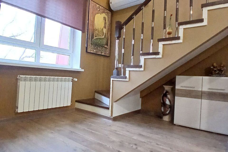 Продаётся 2-комнатная квартира, 74 м²