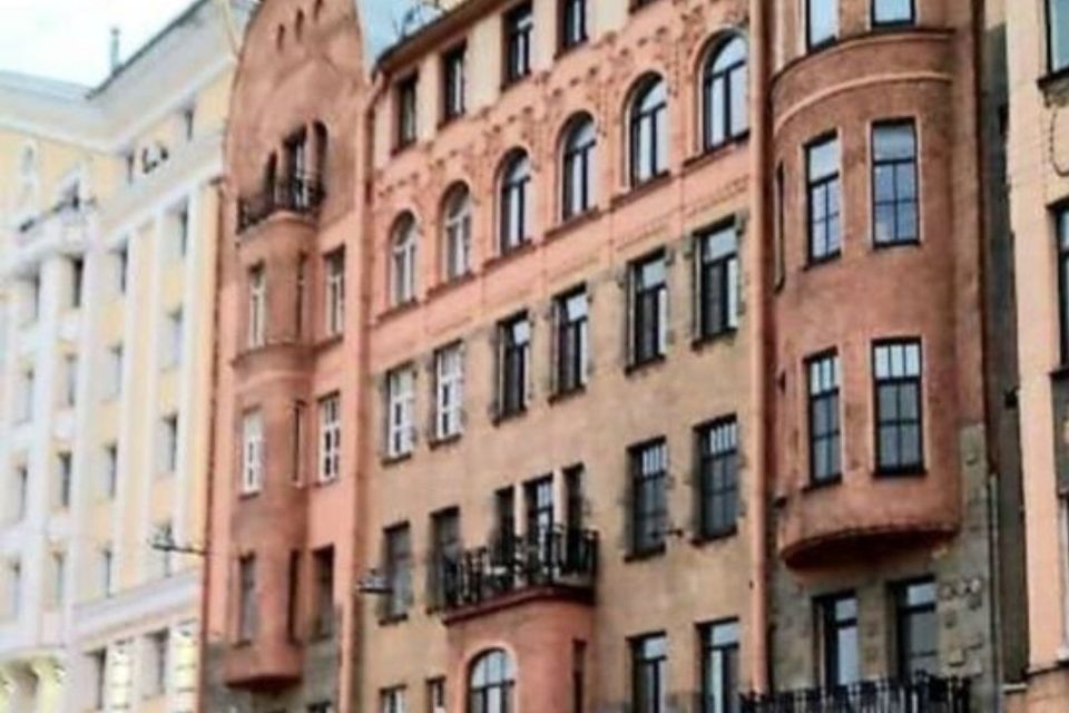 Продаётся 4-комнатная квартира, 114.5 м²