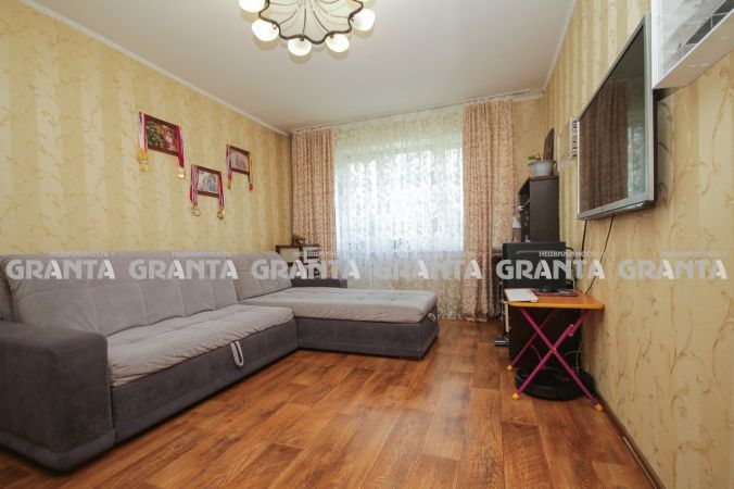 Продаётся 2-комнатная квартира, 52.6 м²