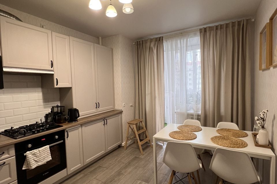 Продаётся 2-комнатная квартира, 56 м²