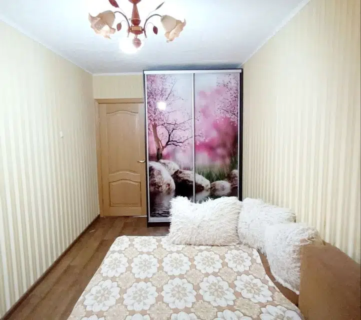Продаётся 3-комнатная квартира, 63.5 м²