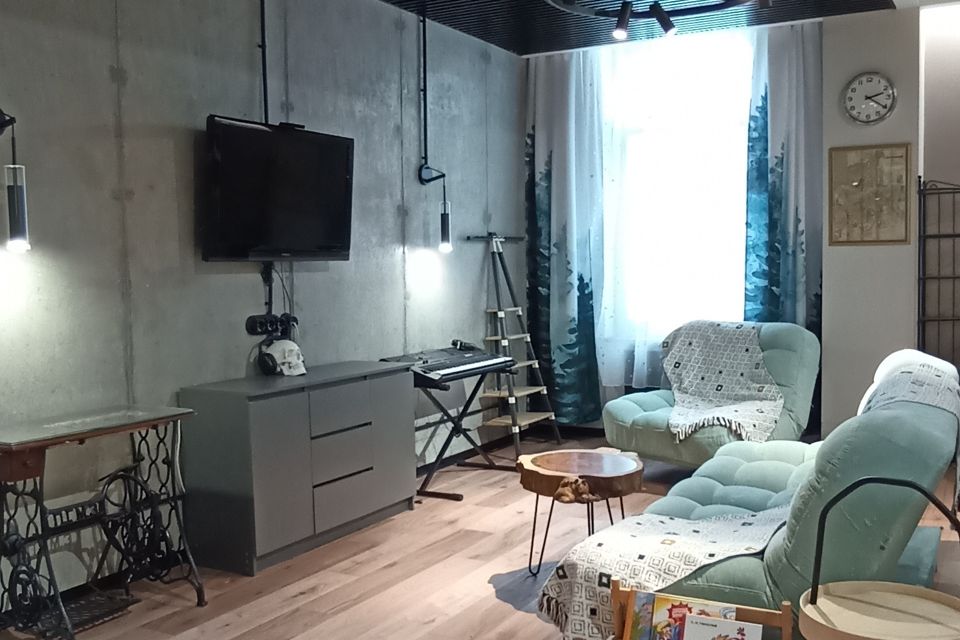 Продаётся 2-комнатная квартира, 115.4 м²