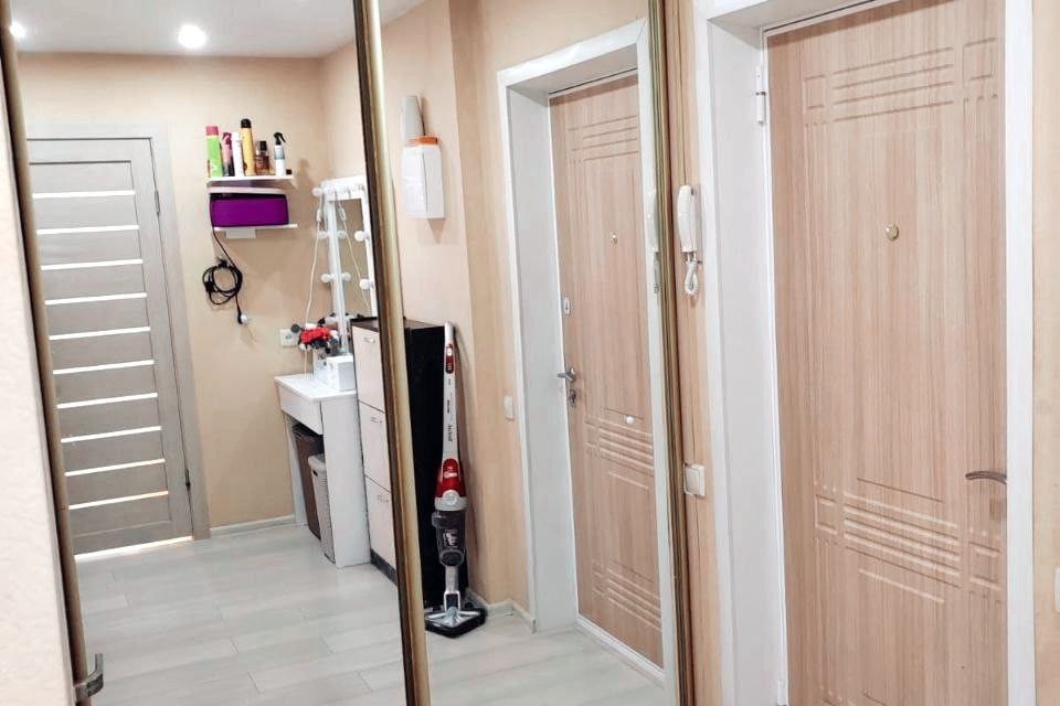 Продаётся 1-комнатная квартира, 40.3 м²