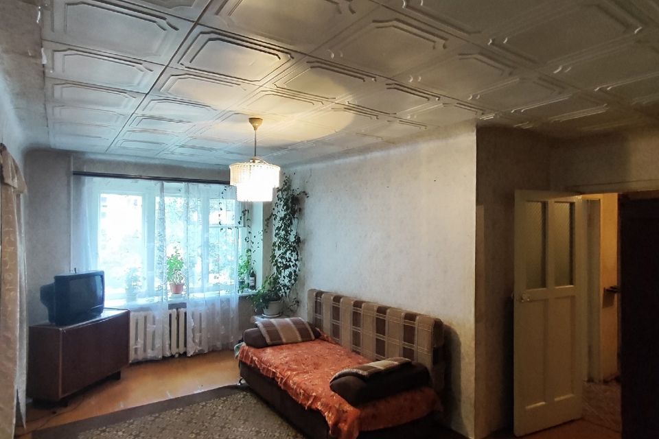 Продаётся 4-комнатная квартира, 68 м²