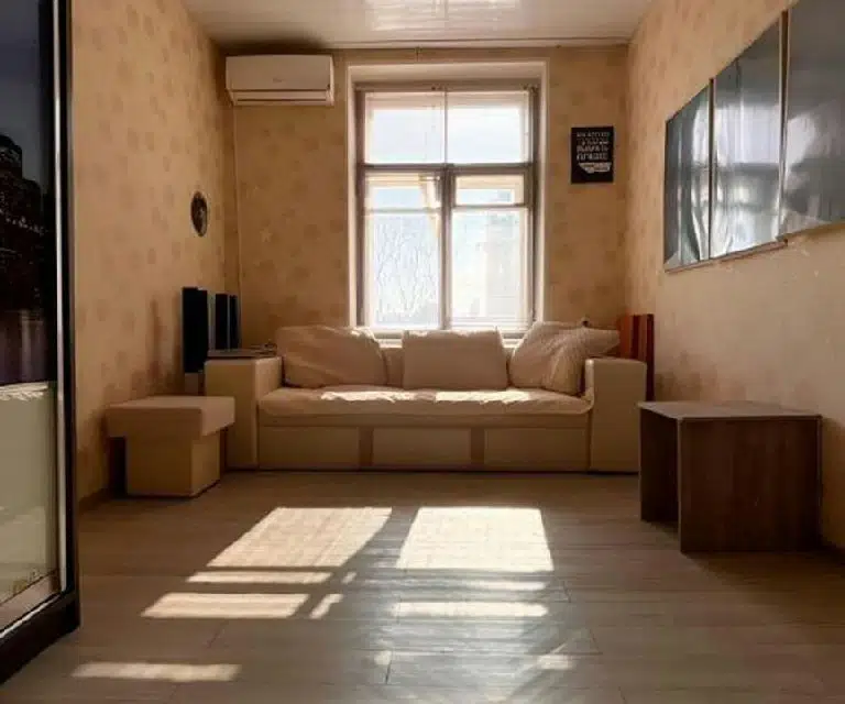 Продаётся 3-комнатная квартира, 70.5 м²