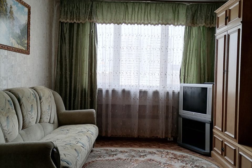 Продаётся 1-комнатная квартира, 35.6 м²