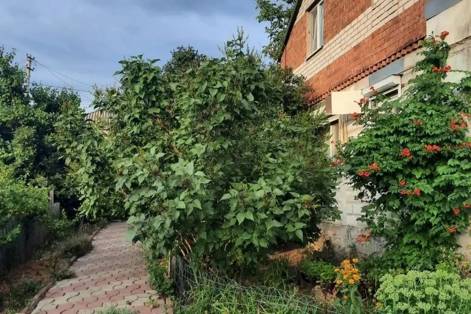 Продаётся 2-этажный дом, 200 м²