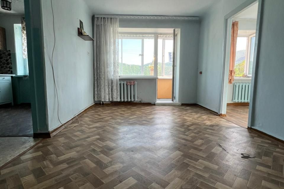 Продаётся 2-комнатная квартира, 42.9 м²
