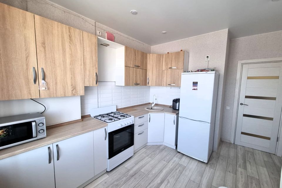 Продаётся 1-комнатная квартира, 39.6 м²