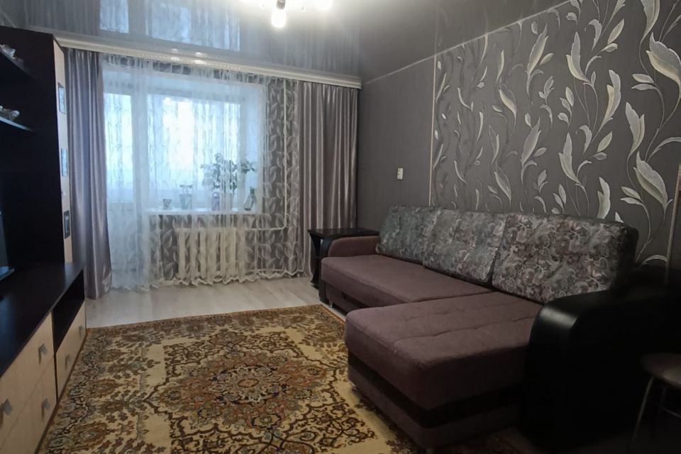 Продаётся 3-комнатная квартира, 58.2 м²