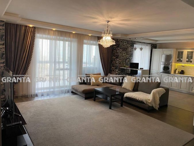 Продаётся 3-комнатная квартира, 94.9 м²
