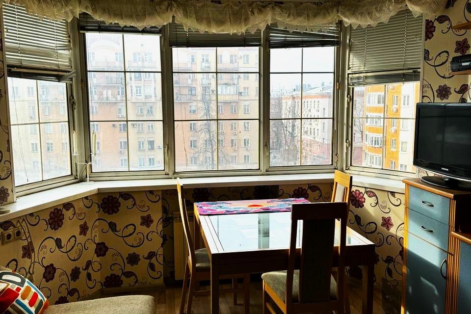 Продаётся 2-комнатная квартира, 60.1 м²
