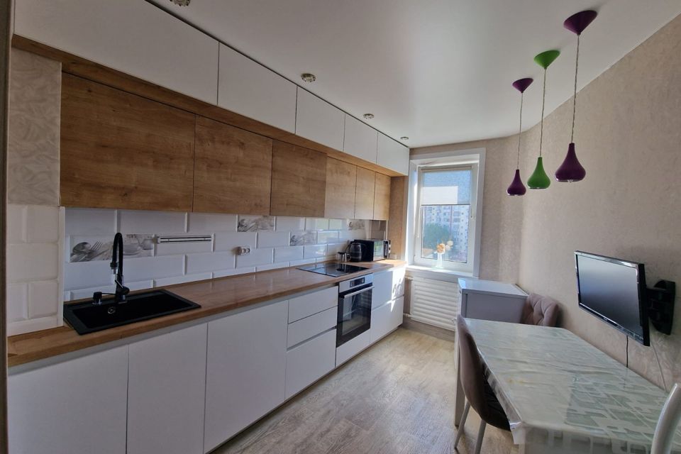 Продаётся 3-комнатная квартира, 60 м²