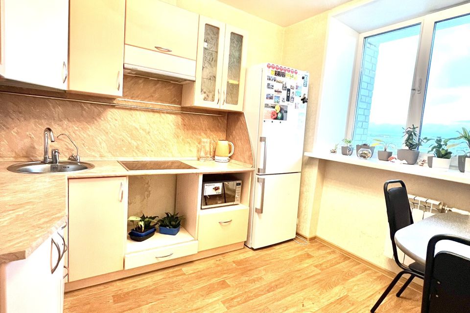 Продаётся 4-комнатная квартира, 86.2 м²