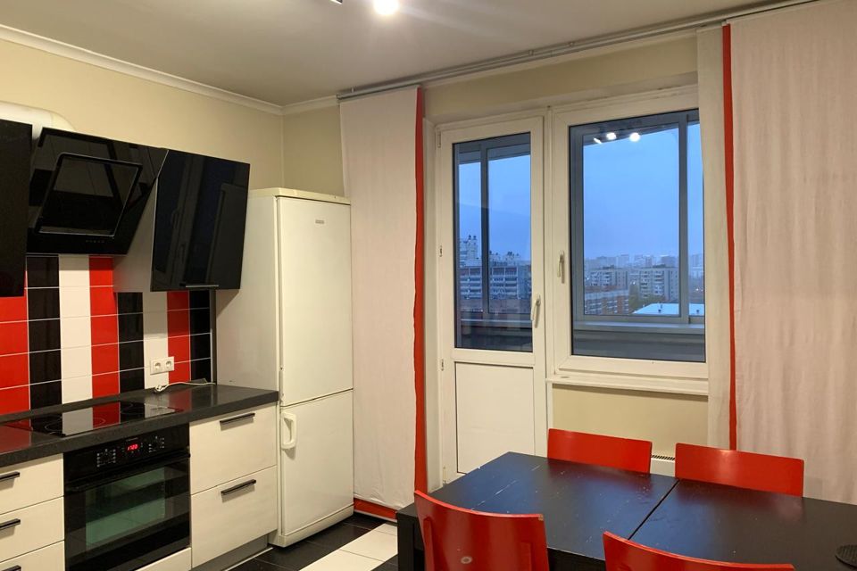 Продаётся 1-комнатная квартира, 41.8 м²