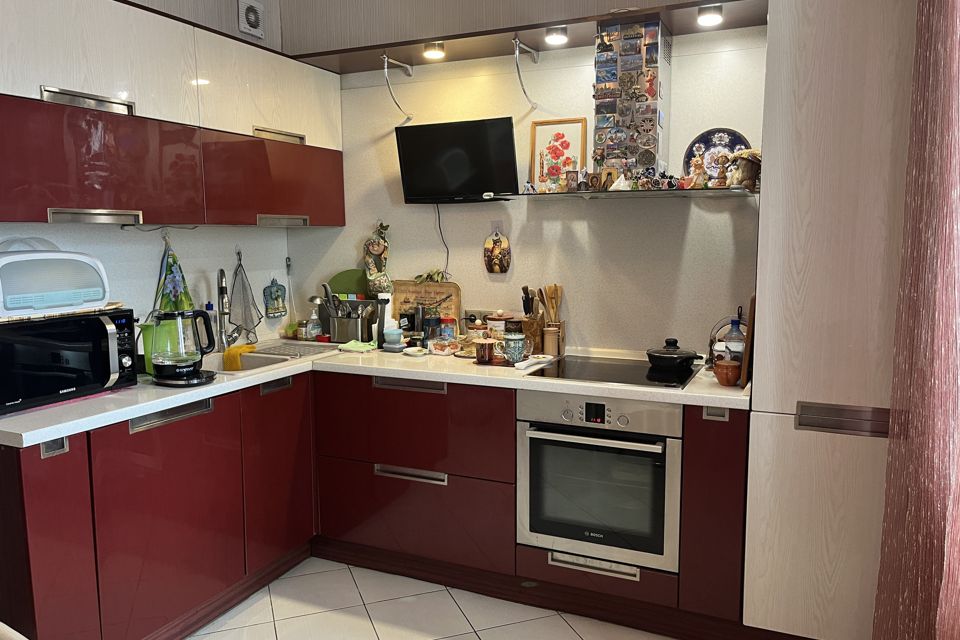 Продаётся 1-комнатная квартира, 42.1 м²