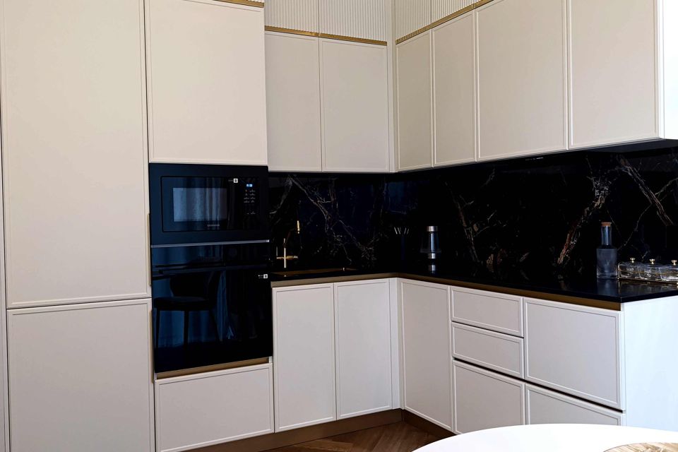 Продаётся 2-комнатная квартира, 58 м²