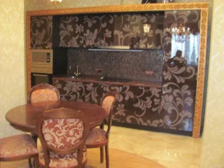 Продаётся 3-комнатная квартира, 83 м²