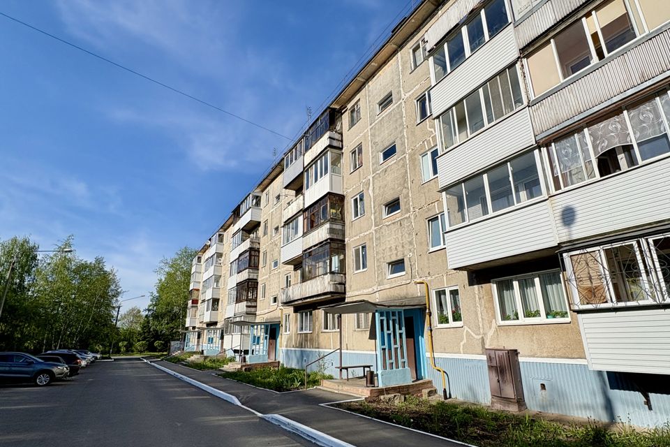 Продаётся 3-комнатная квартира, 62.8 м²