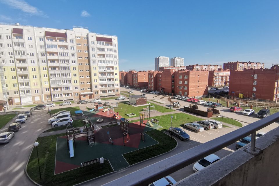 Продаётся 2-комнатная квартира, 58.8 м²