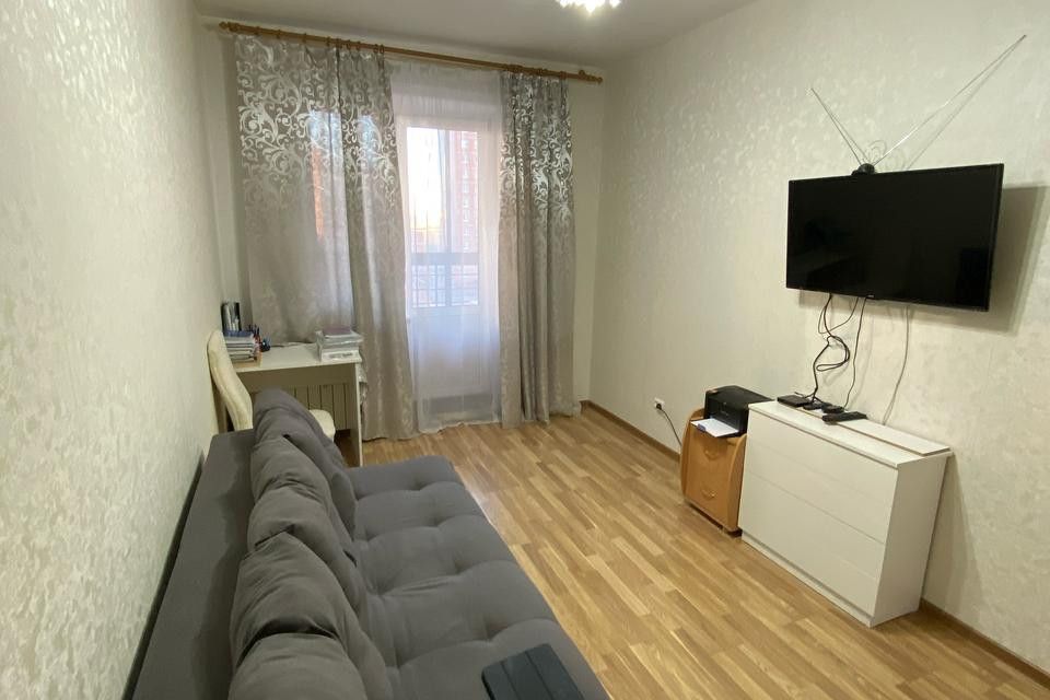 Продаётся 1-комнатная квартира, 40.3 м²