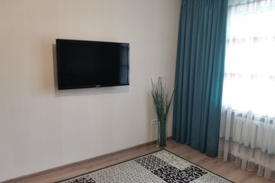 Продаётся 3-комнатная квартира, 60.3 м²