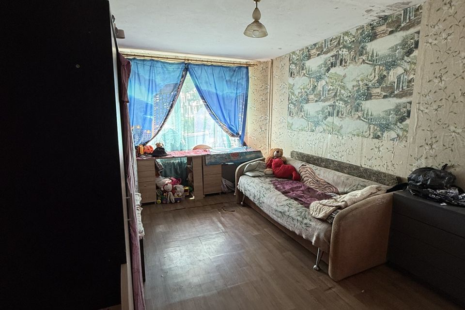 Продаётся 3-комнатная квартира, 56 м²