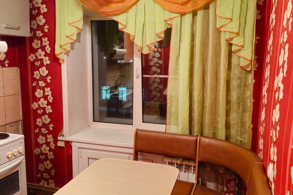 Продаётся 2-комнатная квартира, 42.4 м²