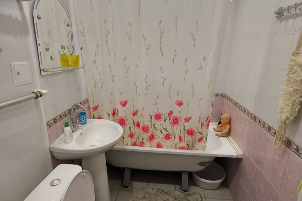 Продаётся 1-комнатная квартира, 33 м²