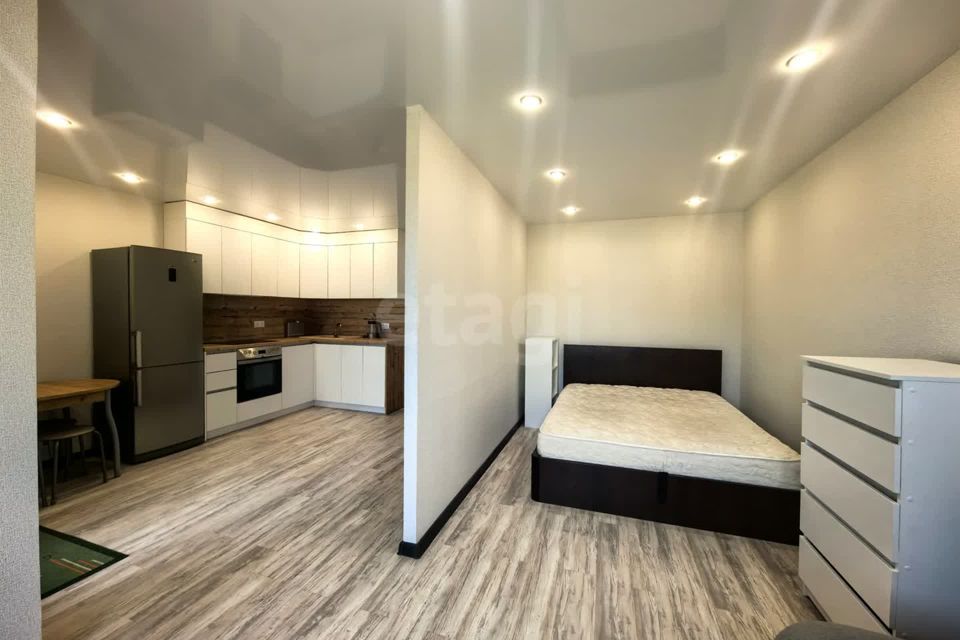 Продаётся 1-комнатная квартира, 37.3 м²