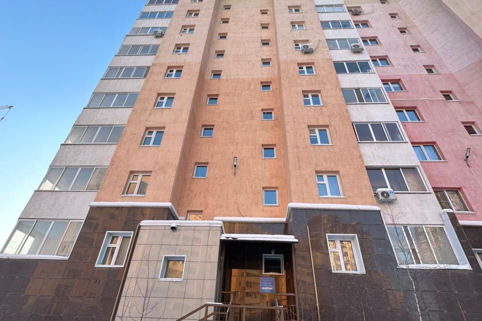 Продаётся 2-комнатная квартира, 67.2 м²
