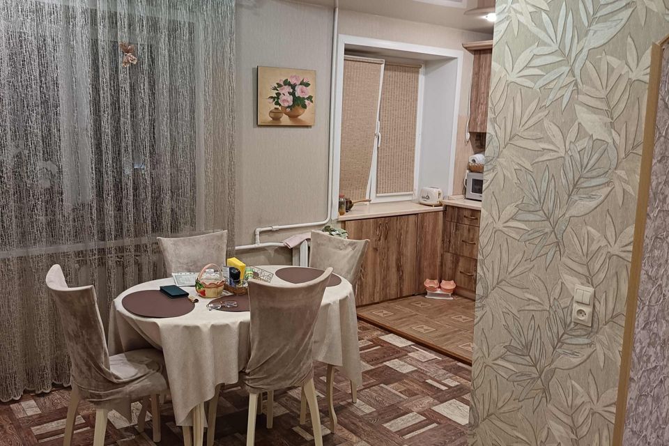 Продаётся 3-комнатная квартира, 59 м²