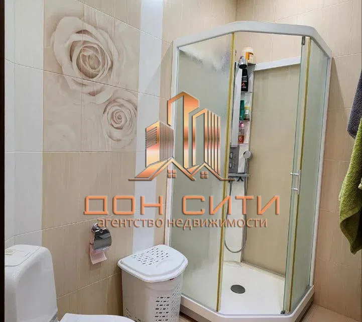 Продаётся 4-комнатная квартира, 124.7 м²