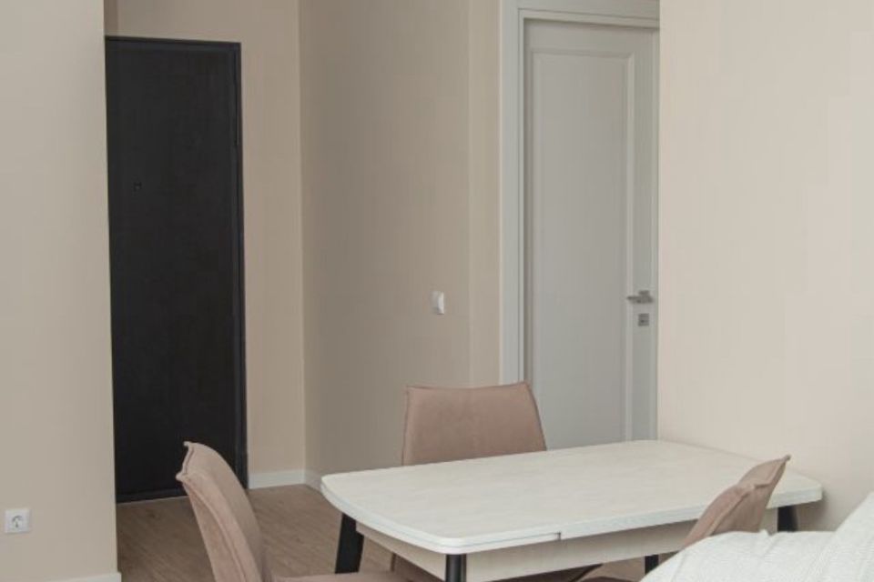 Продаётся 2-комнатная квартира, 38.2 м²