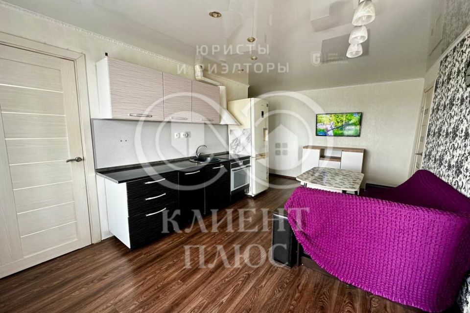 Продаётся 3-комнатная квартира, 54.9 м²