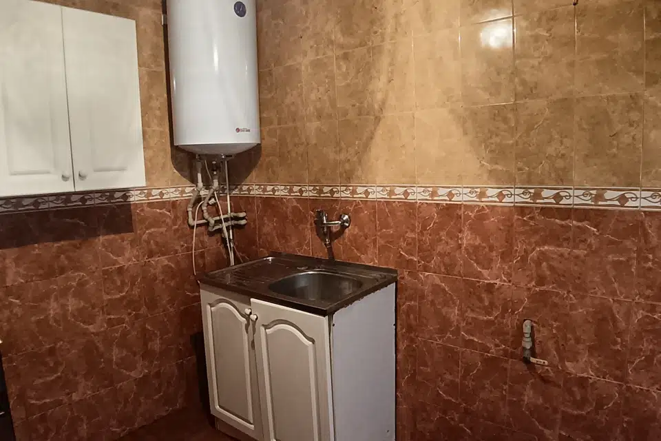 Продаётся 3-комнатная квартира, 56.5 м²