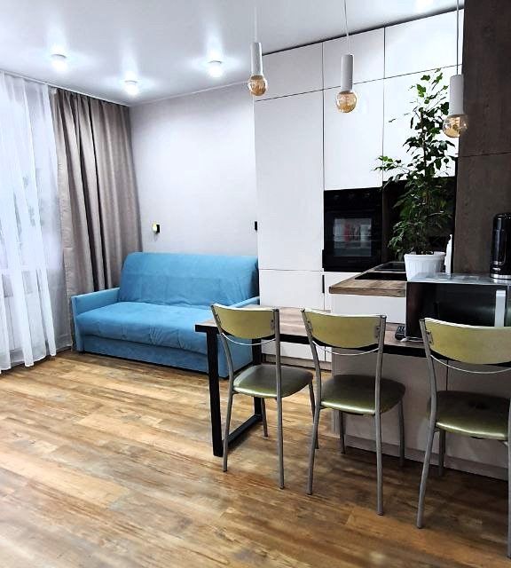 Продаётся 2-комнатная квартира, 40.5 м²
