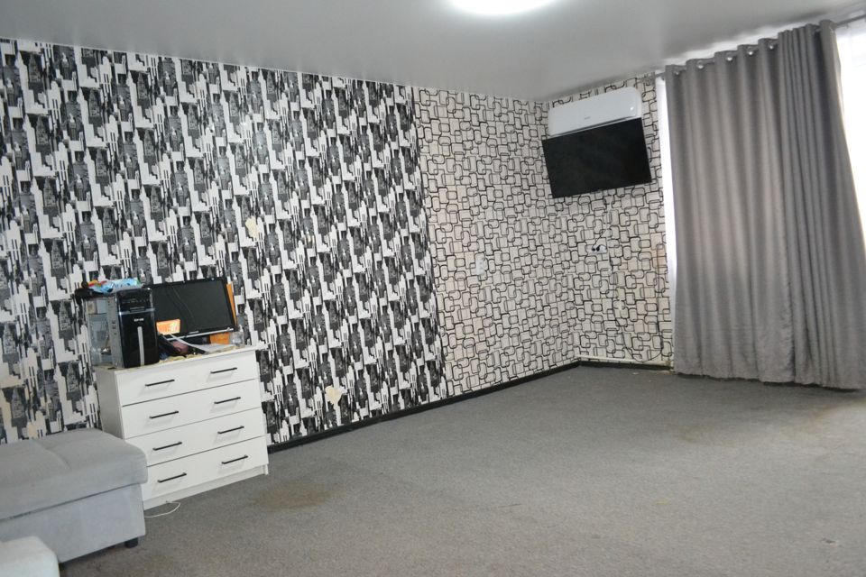 Продаётся 1-комнатная квартира, 33 м²