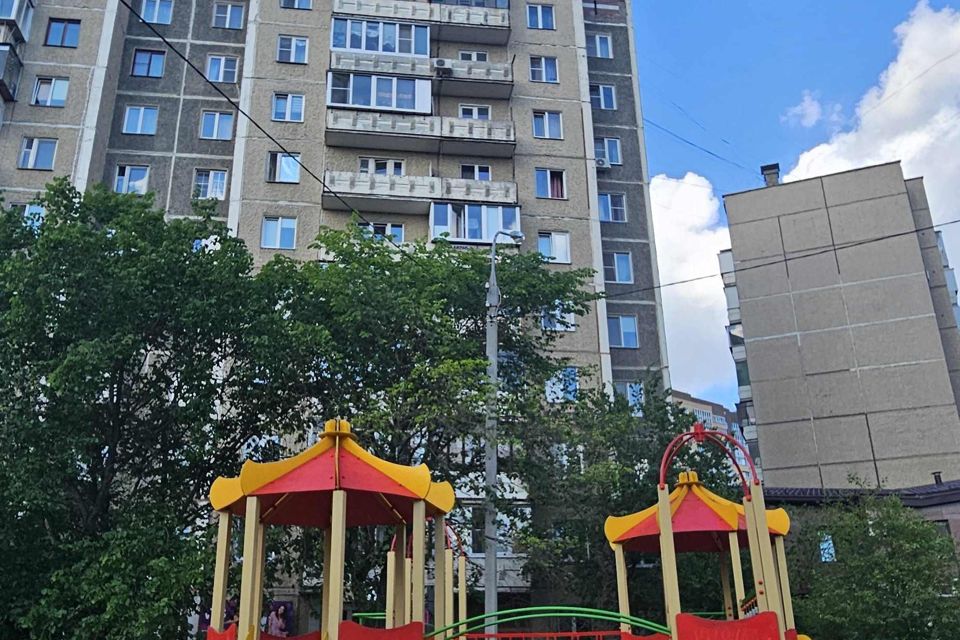 Продаётся 2-комнатная квартира, 53 м²