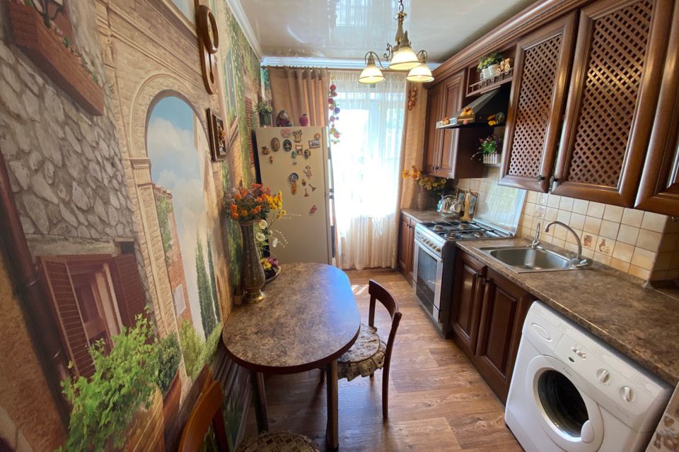 Продаётся 3-комнатная квартира, 67 м²