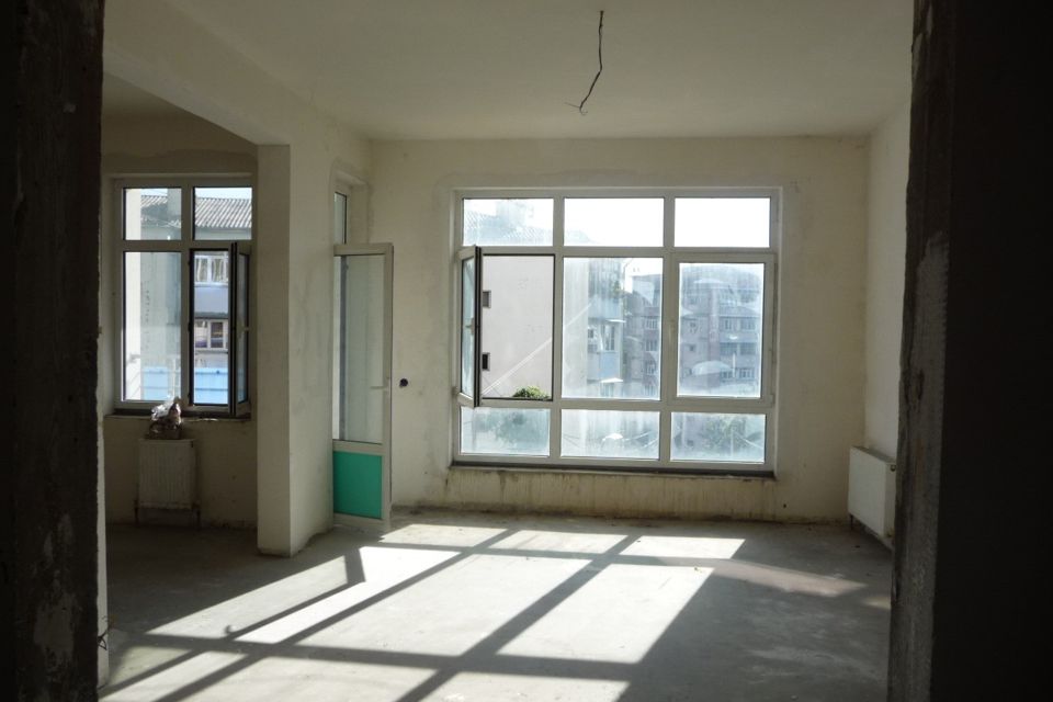 Продаётся 1-комнатная квартира, 45.3 м²