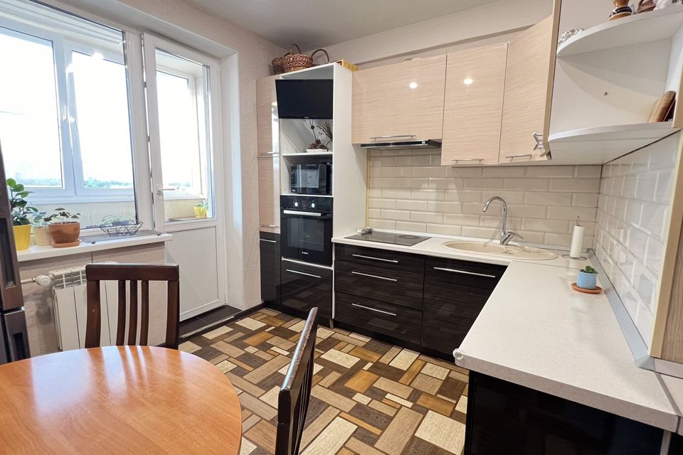 Продаётся 2-комнатная квартира, 51.6 м²