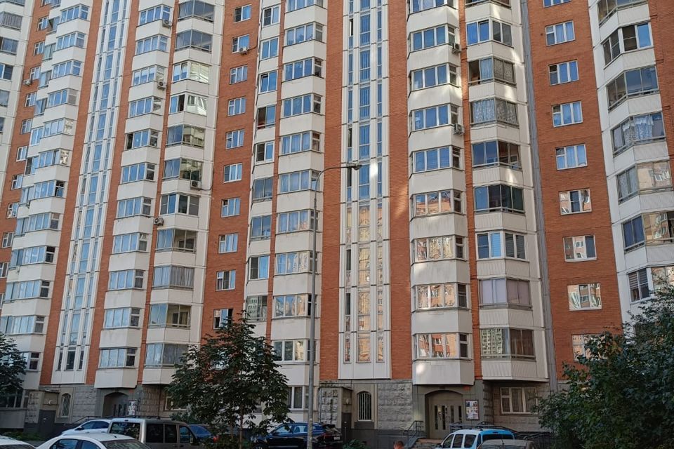 Продаётся 2-комнатная квартира, 58.3 м²