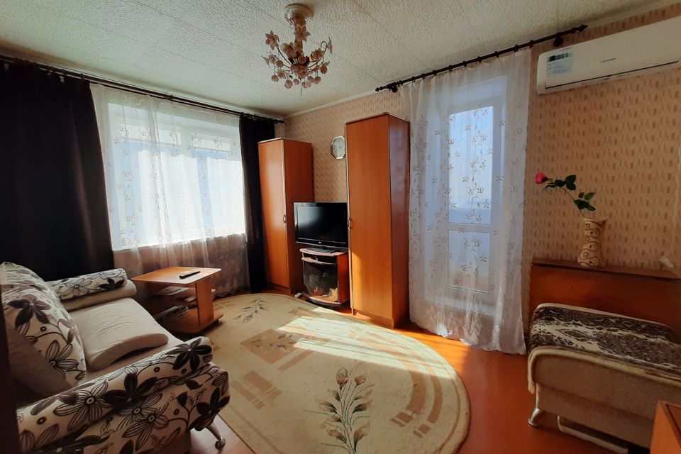 Продаётся 2-комнатная квартира, 35.8 м²