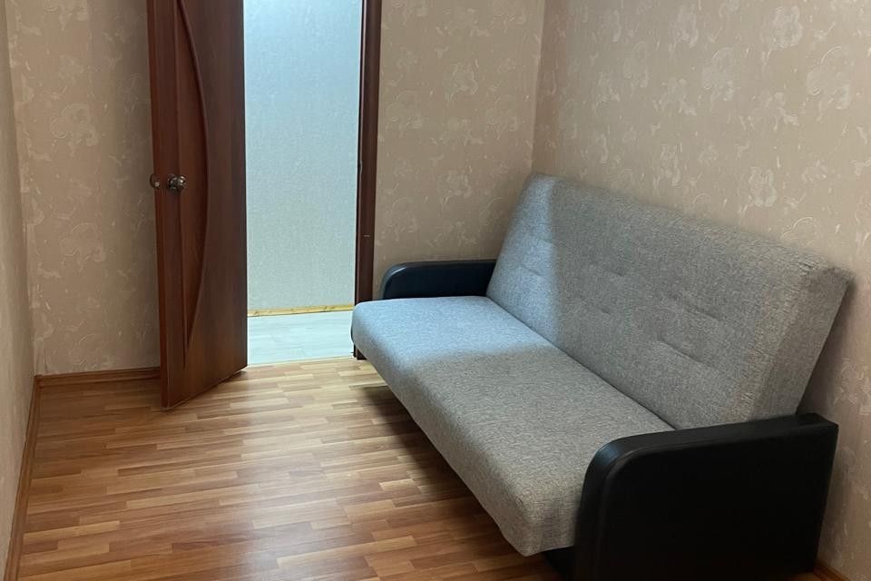 Продаётся 2-комнатная квартира, 43.7 м²