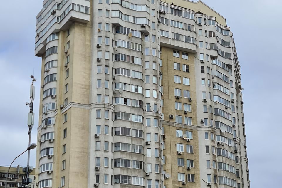 Продаётся 2-комнатная квартира, 61.1 м²