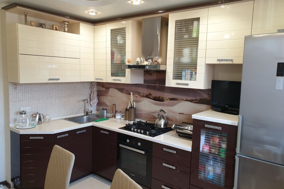 Продаётся 2-комнатная квартира, 54.9 м²
