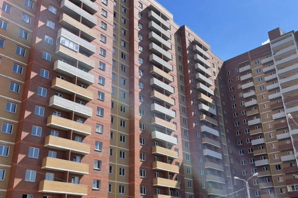 Продаётся 1-комнатная квартира, 41.3 м²