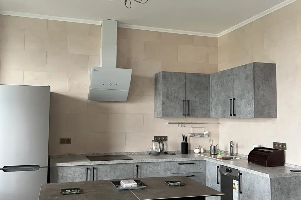 Продаётся 1-комнатная квартира, 43 м²